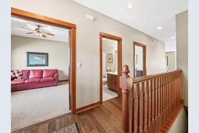 61 N Prairie Pkwy, Valparaiso, IN 46385 - Photo 4