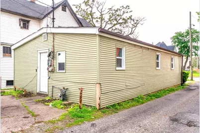 15 Rimbach Street, Hammond, IN 46320 - Photo 2