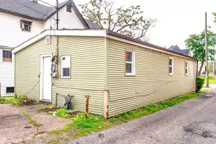 15 Rimbach St, Hammond, IN 46320 - Photo 2