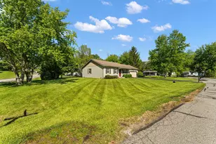 2156 St Joseph Ln, Valparaiso, IN 46385 - Photo 16
