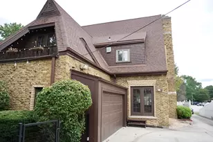 317 N Main St, Crown Point, IN 46307 - Photo 6