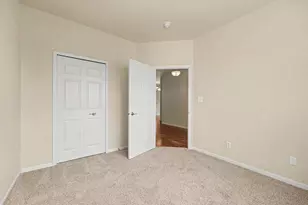 1202 Auburn Meadow Ln, Schererville, IN 46375 - Photo 14
