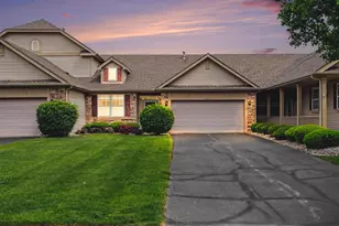 1202 Auburn Meadow Ln, Schererville, IN 46375 - Photo 2