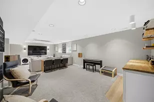 10227 Sentry Dr, Saint John, IN 46373 - Photo 26