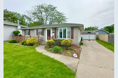 2918 100th Street, Highland, IN 46322 - Photo 1