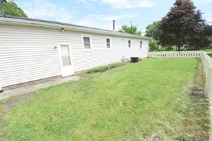436 S Romaine St, Rensselaer, IN 47978 - Photo 14
