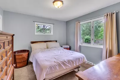 8784 W Oakwood Drive, Saint John, IN 46373 - Photo 16