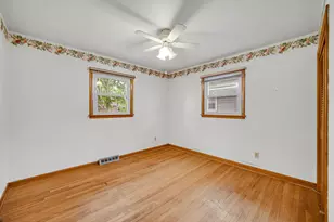 519 N Jay Ave, Griffith, IN 46319 - Photo 12