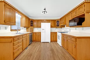 18 W 890 N, Wheatfield, IN 46392 - Photo 12