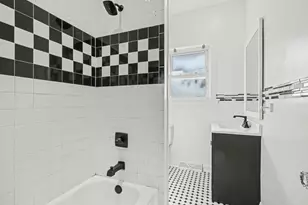 107 Institute St, Valparaiso, IN 46383 - Photo 20