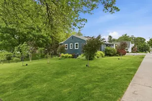 1113 Valparaiso St, Valparaiso, IN 46383 - Photo 32