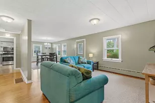 1113 Valparaiso St, Valparaiso, IN 46383 - Photo 6