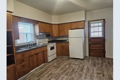 907 Tyler Street, La Porte, IN 46350 - Photo 4