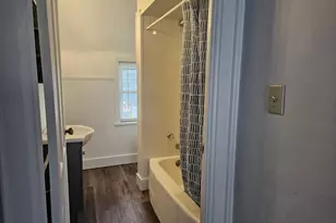 907 Tyler St, La Porte, IN 46350 - Photo 16