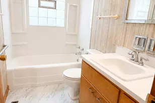 6636 Maryland Ave, Hammond, IN 46323 - Photo 10