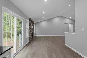 53784 Terre Verde Hills Ct, South Bend, IN 46628 - Photo 14