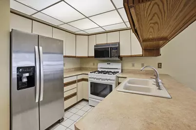 2 Woodhollow Drive, Schererville, IN 46375 - Photo 16