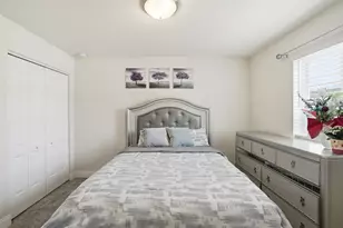1414 Gates Dr, Schererville, IN 46375 - Photo 12