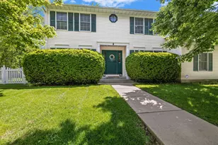 7603 Foxwood Dr, Schererville, IN 46375 - Photo 2