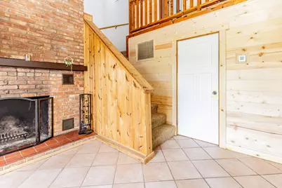 803 Pennsylvania Avenue, La Porte, IN 46350 - Photo 8