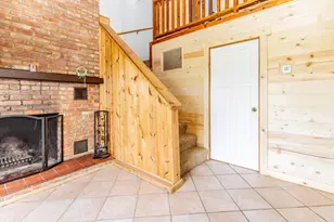 803 Pennsylvania Ave, La Porte, IN 46350 - Photo 8
