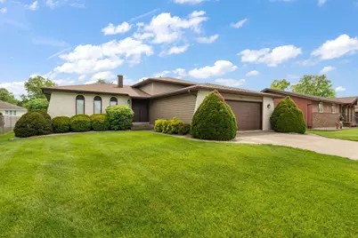 1225 Willow Lane, Schererville, IN 46375 - Photo 2