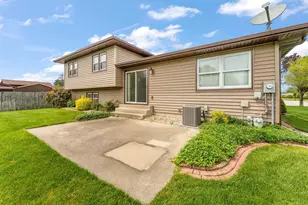 1225 Willow Ln, Schererville, IN 46375 - Photo 28