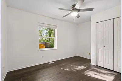 6136 Canary Avenue, Portage, IN 46368 - Photo 10