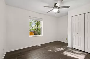 6136 Canary Ave, Portage, IN 46368 - Photo 10