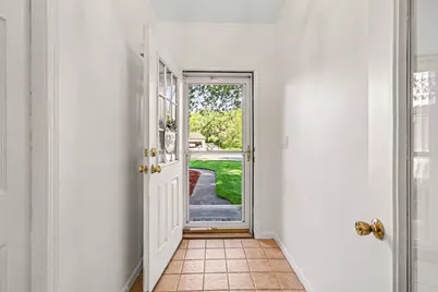 6136 Canary Avenue, Portage, IN 46368 - Photo 4