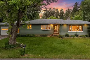 115 N George St, Medaryville, IN 47957 - Photo 2