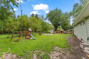 115 N George St, Medaryville, IN 47957 - Photo 24