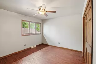 12 E 700 N, Valparaiso, IN 46383 - Photo 32