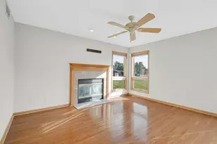 11616 Barberry Ct, Saint John, IN 46373 - Photo 12