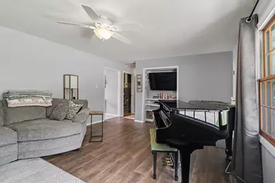 5531 Morehouse Court, Portage, IN 46368 - Photo 4