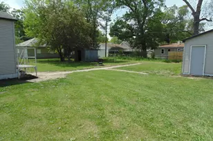 2830 Lake St, Lake Station, IN 46405 - Photo 20