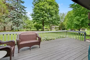 2752 Sunswept Ct, Valparaiso, IN 46383 - Photo 8