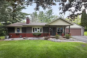54851 N Pine Rd, South Bend, IN 46628 - Photo 2