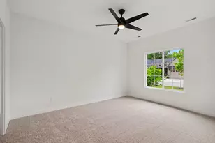 1907 E Woodglen Cir, Valparaiso, IN 46383 - Photo 10