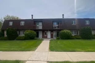 2539 Harvest Dr, Crown Point, IN 46307 - Photo 2