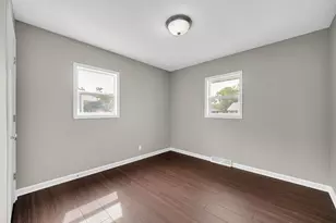 4310 E 12th Pl, Gary, IN 46403 - Photo 14