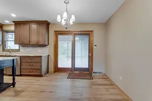 3502 42nd St, Highland, IN 46322 - Photo 6