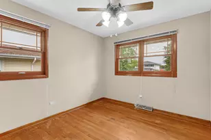 3502 42nd St, Highland, IN 46322 - Photo 12