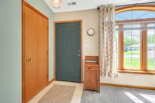 1931 Church St, Dyer, IN 46311 - Photo 4
