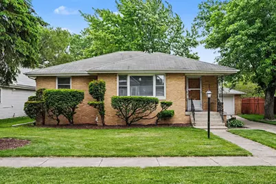 1022 170th Street, Hammond, IN 46324 - Photo 1