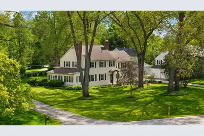 332 E 650 S, La Porte, IN 46350 - Photo 2