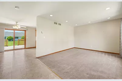 732 Sunflower Lane, Dyer, IN 46311 - Photo 2