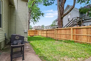 215 G St, La Porte, IN 46350 - Photo 22