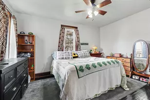 215 G St, La Porte, IN 46350 - Photo 14