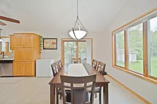 7019 Forest Ridge Dr, Schererville, IN 46375 - Photo 6